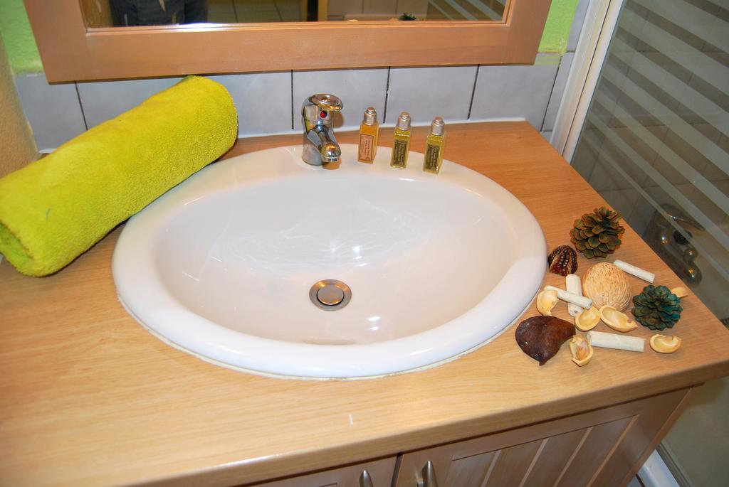Lagrange Grand Bleu Vacances - Residence Le Village Des Aloes セルベーレ 部屋 写真